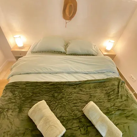 Loft Au Coeur De * Nîmes